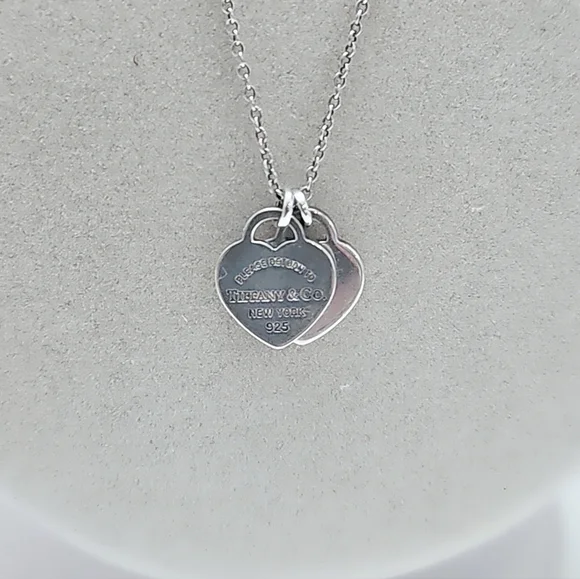 Authentic Tiffany And Co Mini Heart Necklase - Picture 9 of 10